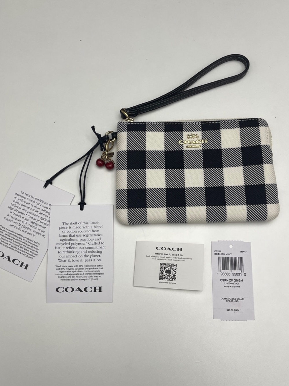 BNWT Coach Corner Zip Wristlet With Gingham Print Cherry Coach Charm canvas